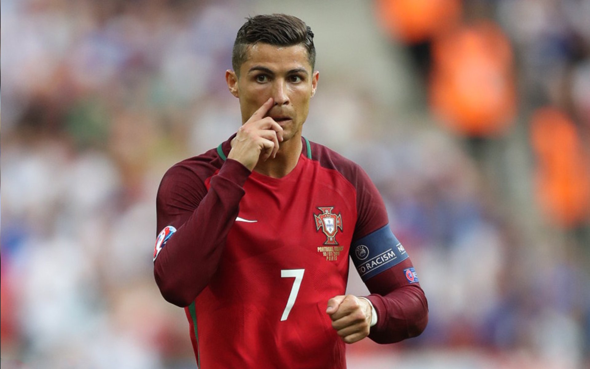 2026 夏窗转会风暴：为什么整个欧洲豪门都在疯抢勒沃库森的 19 岁新星？